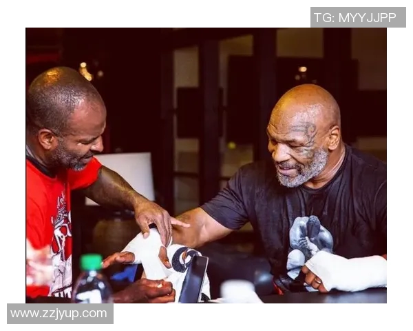 泰森与小罗伊琼斯对决费用揭秘及赛事背后的商业价值分析